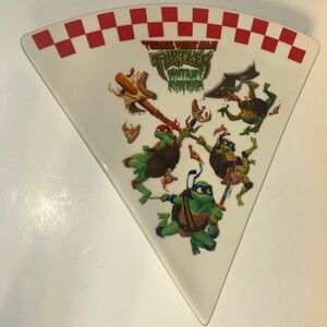 Nickelodeon~TEENAGE MUTANT NINJA TURTLES~Pizza Slice Shaped Plate~c 2023~NICE~